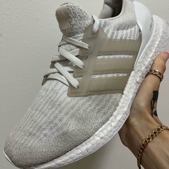 adidas gazelle silver green womens adidas Women's Ultraboost Light Road-Running Shoes White 8 main image 1
